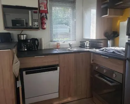 Mobil-home 3 פונט-אוון